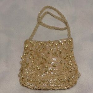 Elegant Pearl-Embellished Cream Bag Delill Vtg